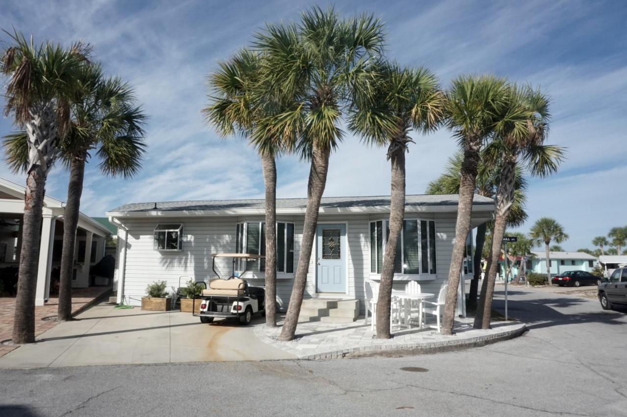 Venture Out 704 Seagull Dr Comes With Golf Cart