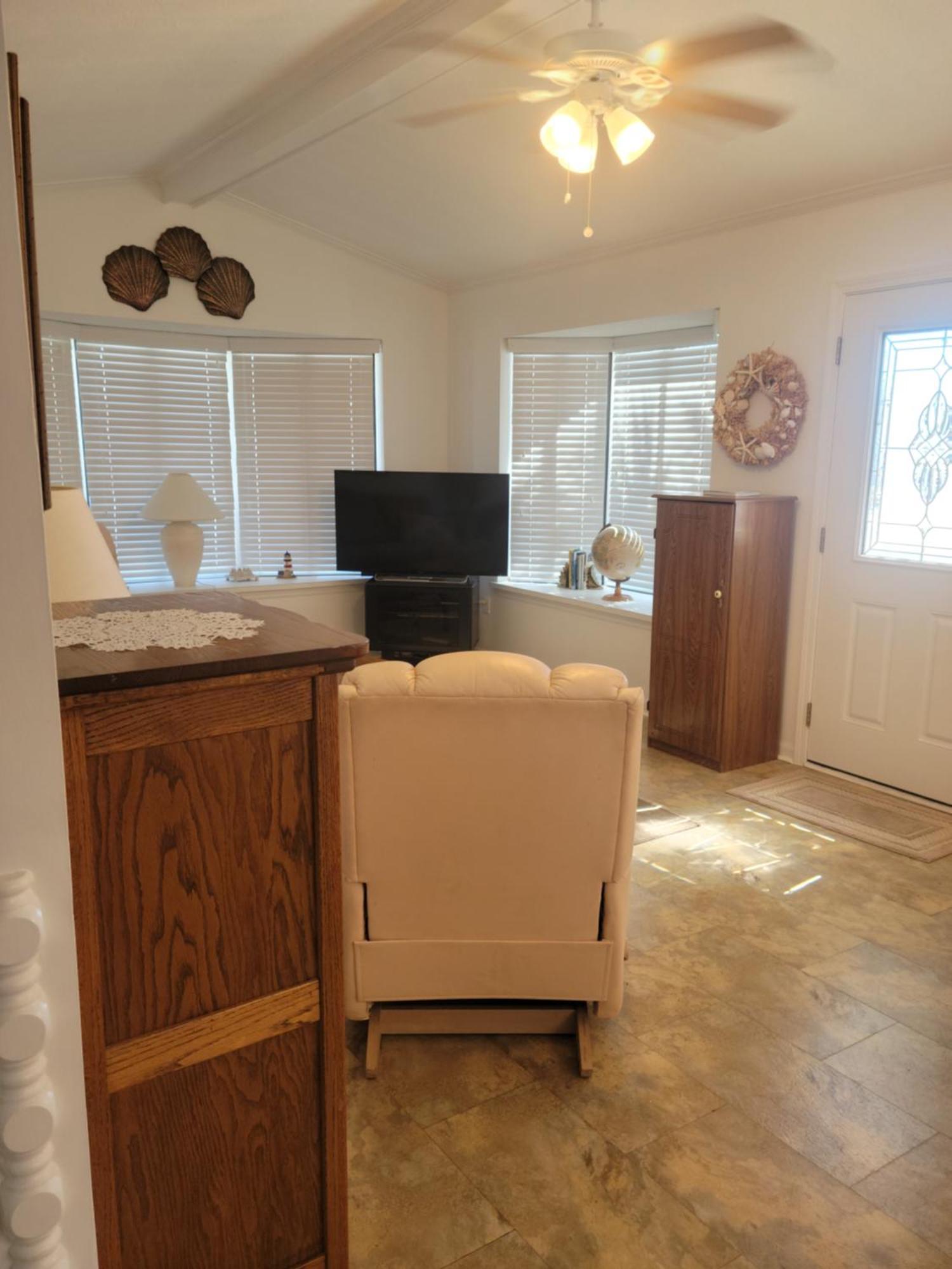 Venture Out 704 Seagull Dr Comes With Golf Cart Holiday home *